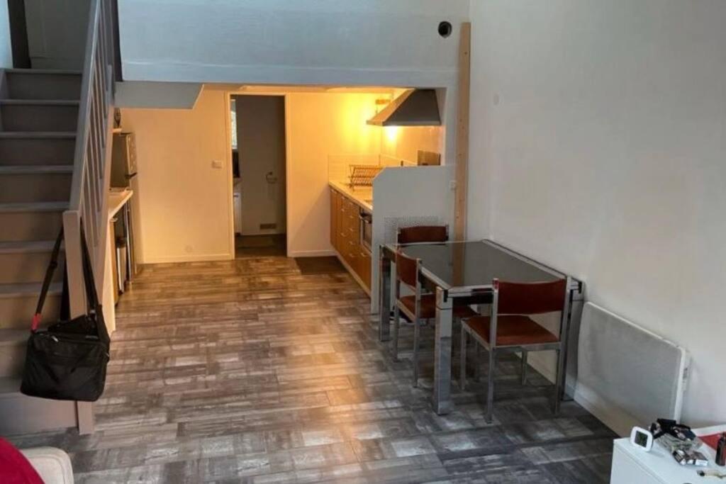 Joli Duplex En Centre Ville De 40M2 Climatise Istres Eksteriør bilde